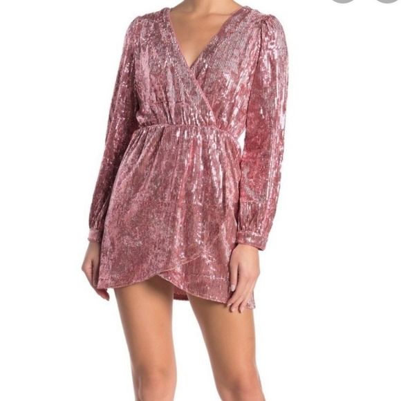 WILD HONEY Pink Velvet Sequin Surplice Wrap Long Sleeve Mini Dress Size Medium - Picture 1 of 4